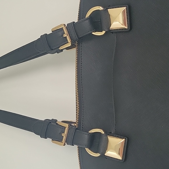Michael Kors | KARLA Large Satchel - Picture 4 of 11